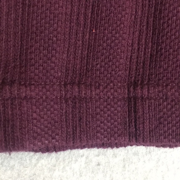 WOOLRICH 100% Cotton Quality Fabric and ConstructionCrew Neck Wardrobe Staple - Picture 11 of 16